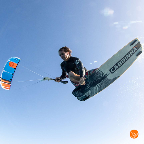 Welke accessoires krijg je bij het huren van een kiteset?